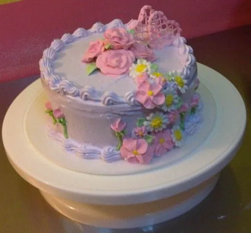 thematic-cake-con-figuras-en- ...