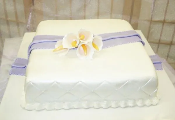 Cakes By Design - Bautizo & Primera Comunión Cakes By Design - Bautizo & Primera Comunión