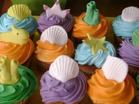 CAKES CATERING & PASTELERIA ARTESANAL: Cupcakes de Princesas!!! CAKES CATERING & PASTELERIA ARTESANAL: Cupcakes de Princesas!!!