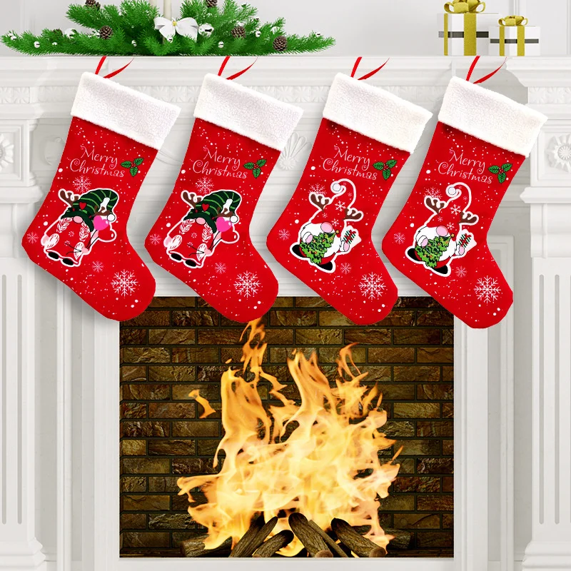 Calcetines navideños de Papá Noel, bolsa de regalo de Gnomo, medias de  Navidad, decoración de árbol de chimenea, decoraciones navideñas para el  hogar, 2022 - AliExpress