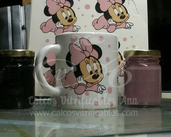 Calco vitrificable de Minnie Bebé con lunares a tres colores para ... Calco vitrificable de Minnie Bebé con lunares a tres colores para ...