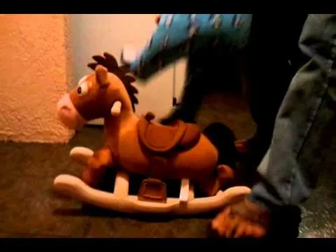 Caleb y su caballo tiro al blanco - YouTube
