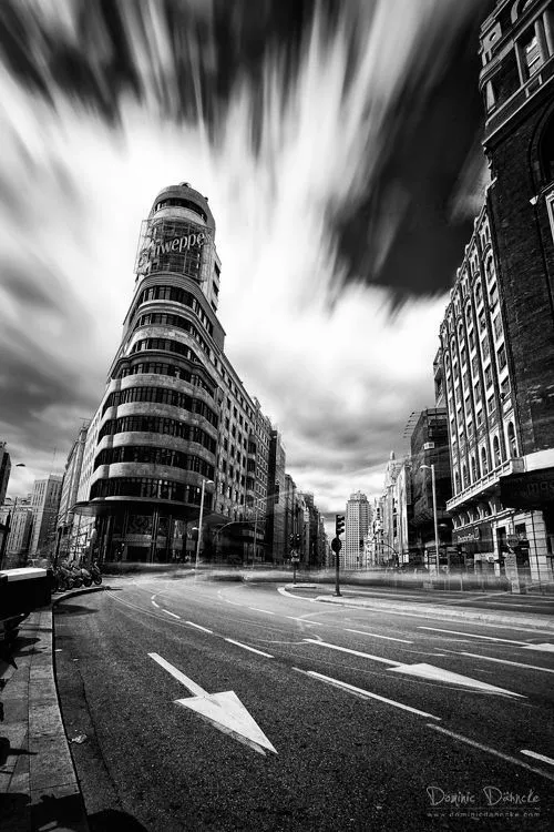 calle Gran Vía, Madrid Spain | Lugares preciosos, Paisaje urbano, Paisajes