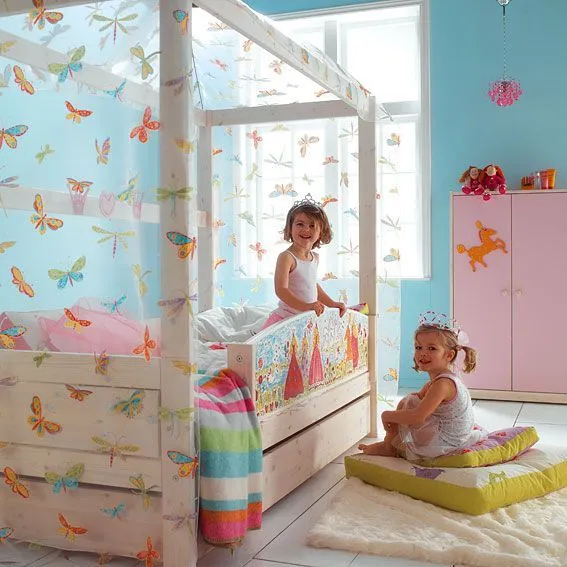 Cama de madera con dosel para niña. | Con alma de niños ...