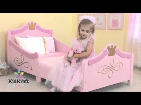 Cama para niña de KidKraft en EurekaKids - YouTube Cama para niña de KidKraft en EurekaKids - YouTube