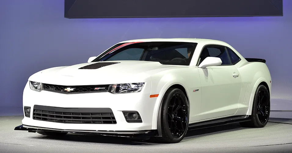 Camaro Z/28 2014 - Fotos - UOL Carros