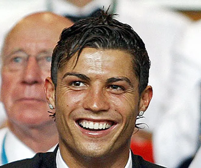 Así ha cambiado de 'look' Cristiano Ronaldo... Así ha cambiado de 'look' Cristiano Ronaldo...
