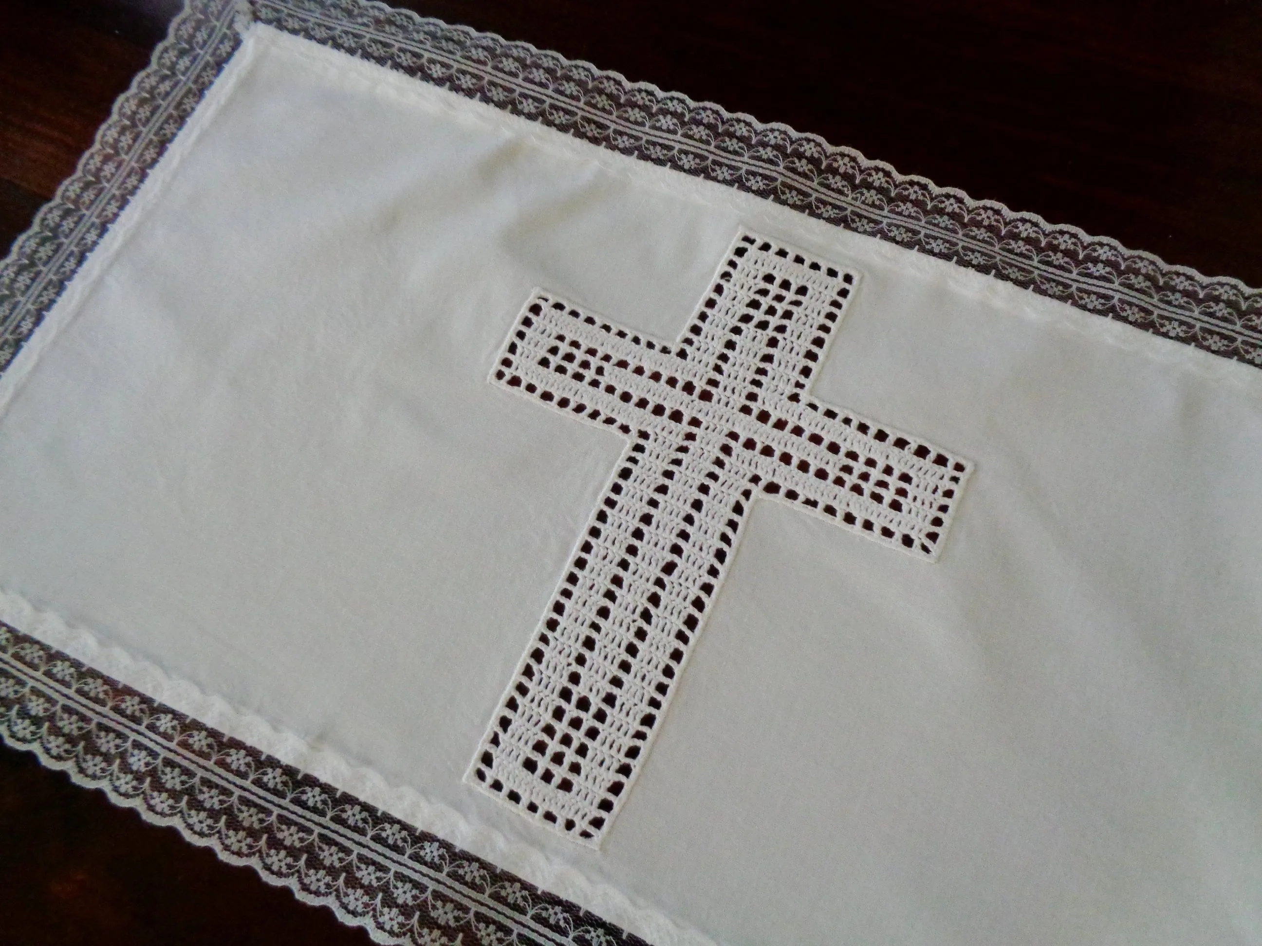 Camino de mesa cristiano de mantel de altar pequeño mantel de - Etsy México Camino de mesa cristiano de mantel de altar pequeño mantel de - Etsy México