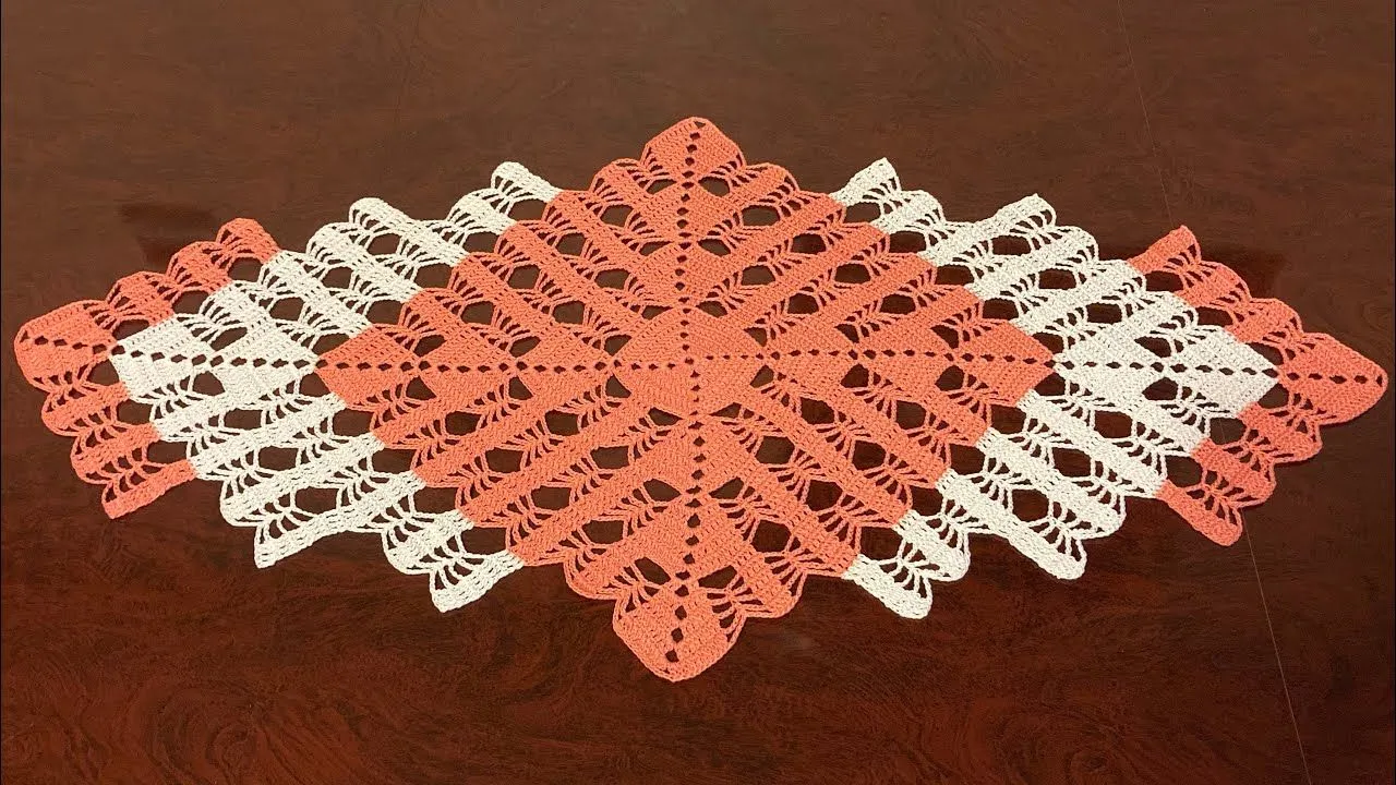 Camino de mesa a crochet 