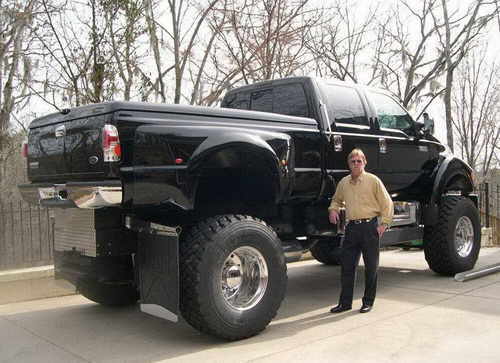 Camionetas lujosas y extravagantes | Huroneo Camionetas lujosas y extravagantes | Huroneo