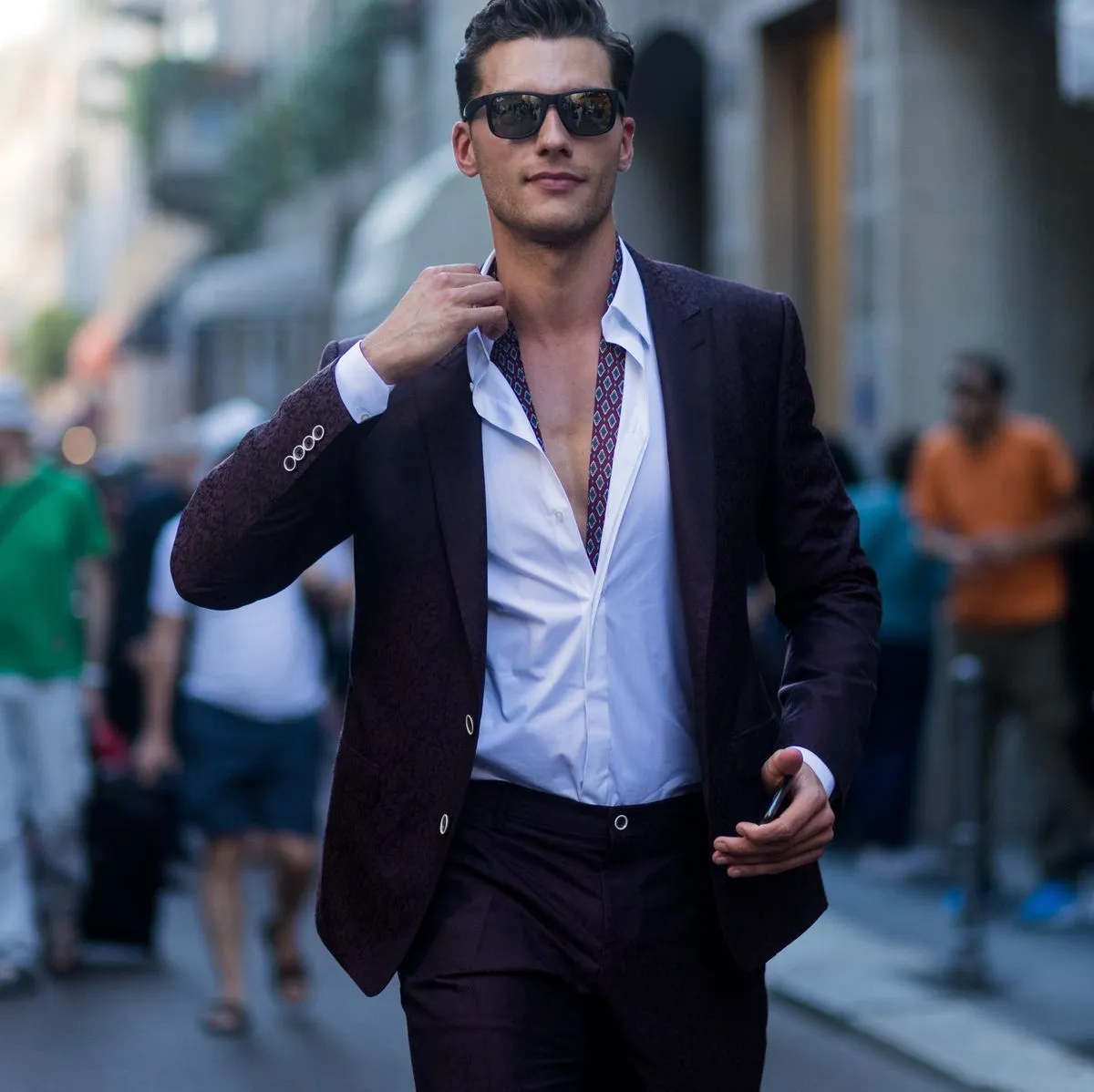 Qué camisa llevar con tu traje: todo lo que tienes que saber Qué camisa llevar con tu traje: todo lo que tienes que saber