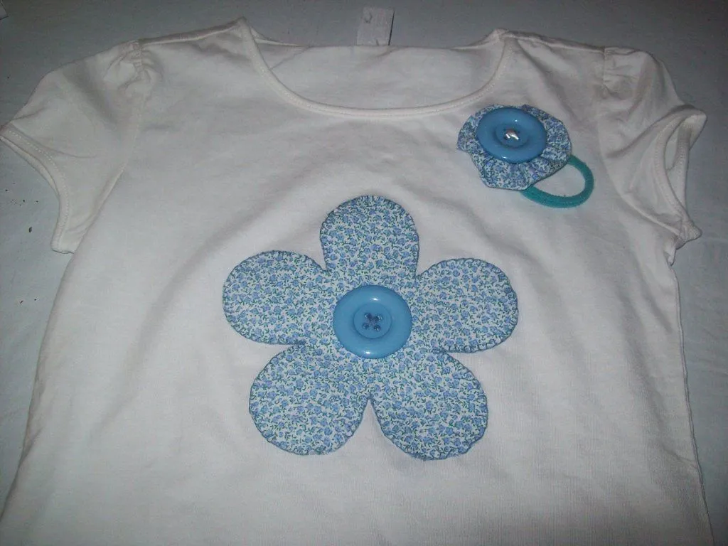 camiseta decorada con tela (3) | Aprender manualidades es facilisimo. camiseta decorada con tela (3) | Aprender manualidades es facilisimo.