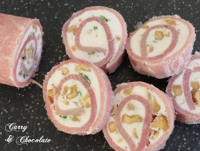 Canapés fáciles 3 – Rollos de jamón de york y queso crema ...