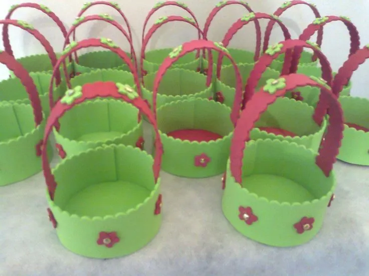 Canastitas para niñas | Cumpleaños de Leo Camiones Ideas 2013 ...