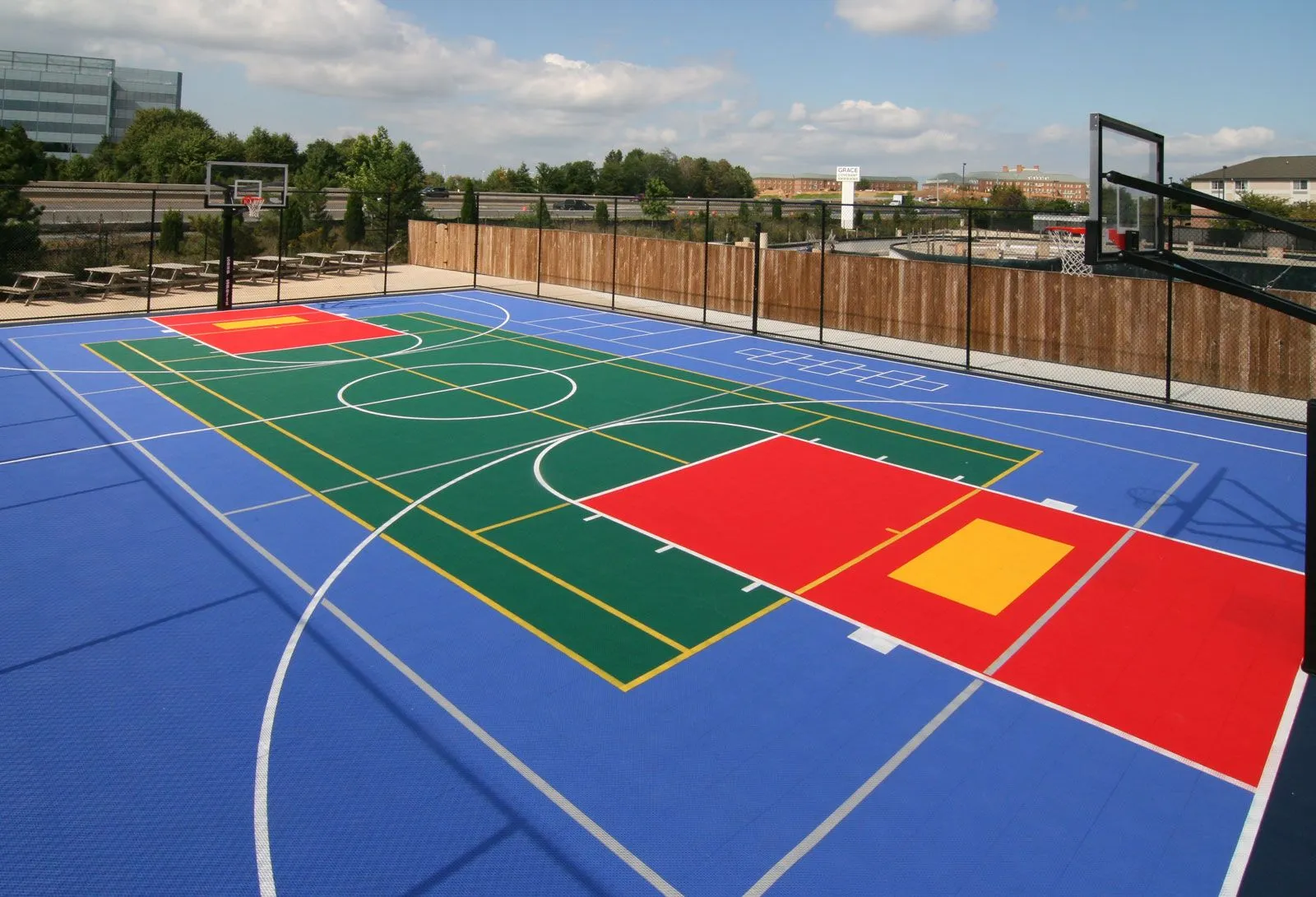 Canchas de Usos Múltiples | Pisos de deportes multi propósito Canchas de Usos Múltiples | Pisos de deportes multi propósito