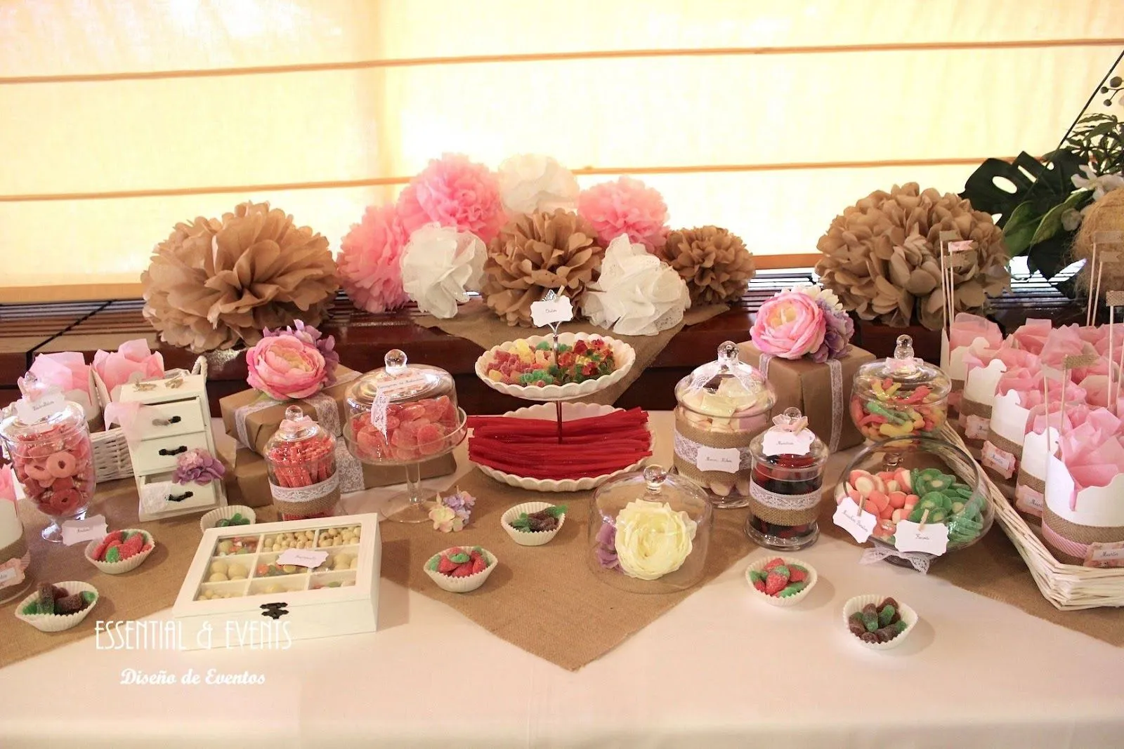 Candy Bar, buffet de chucherías, ideas originales para bodas ...