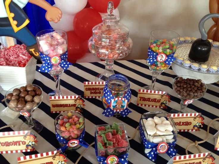 Candy bar fiesta de Jake y los piratas... | Mi trabajo de ...