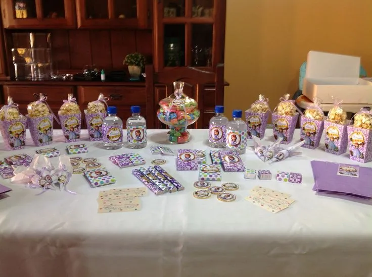 Candy bar princesa Sofía. | Caprichos y Delicias. | Pinterest ...