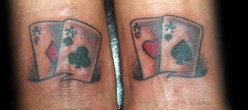 CANDY CANE: TATUAJE OLD SCHOOL