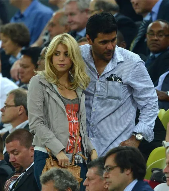 La cantante colombiana Shakira, novia del futbolista español ... La cantante colombiana Shakira, novia del futbolista español ...