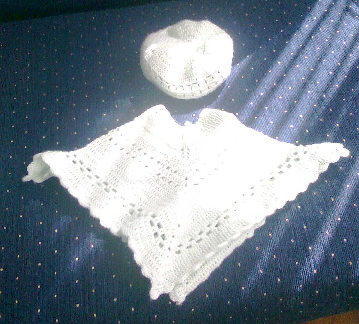La Caótica vida de Mamá: Manualidades: Mantita Bebé, ponchito ... La Caótica vida de Mamá: Manualidades: Mantita Bebé, ponchito ...