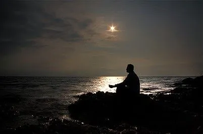 La capacidad de reflexionar y meditar propicia la infelicidad ... La capacidad de reflexionar y meditar propicia la infelicidad ...