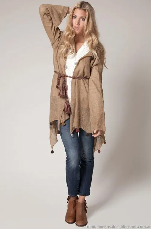 Capas tejidas invierno 2013 moda mujer | Diseños MAGA 2015 ... Capas tejidas invierno 2013 moda mujer | Diseños MAGA 2015 ...