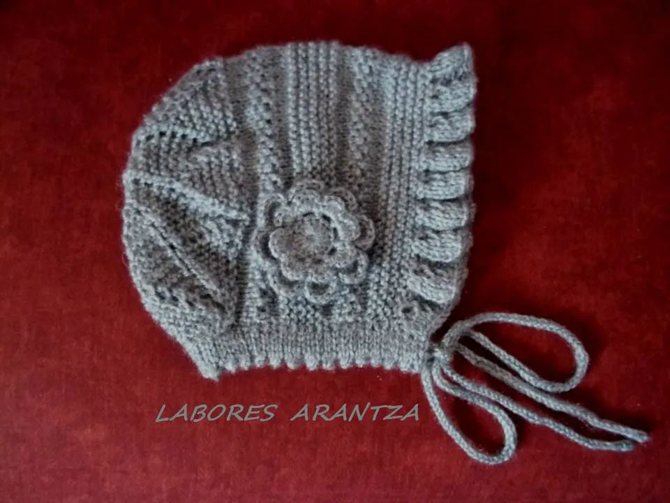CAPOTAS DE BEBÉ/BABY BONNETS | Handmade by Arantza/Labores Arantza CAPOTAS DE BEBÉ/BABY BONNETS | Handmade by Arantza/Labores Arantza