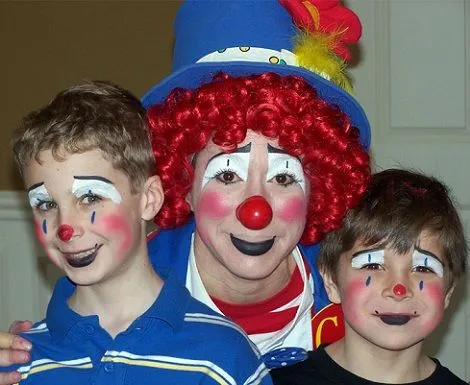 Pintar la cara de payaso a niños - Imagui