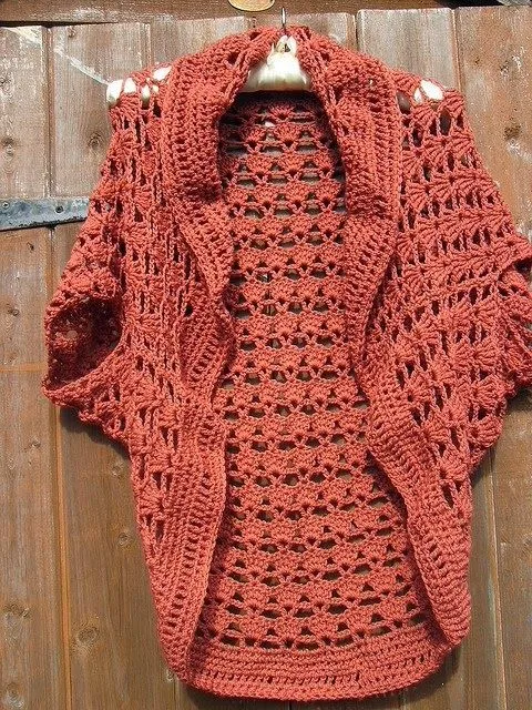 bolero Eleanor, descubierto en Pinterest | CARAMELO ARDIENTE es ... bolero Eleanor, descubierto en Pinterest | CARAMELO ARDIENTE es ...