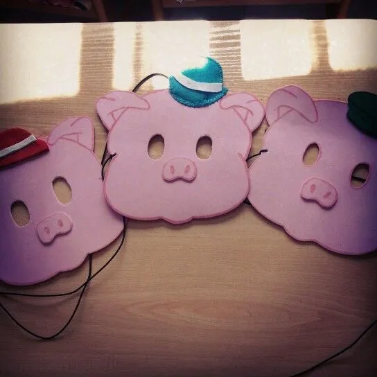 Caretas en goma eva de Los Tres Cerditos | Gomma crepla | Pinterest Caretas en goma eva de Los Tres Cerditos | Gomma crepla | Pinterest