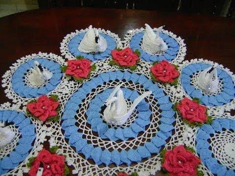 CARPETA BLANCA CON AZUL EN CROCHET PARTE 1 - YouTube CARPETA BLANCA CON AZUL EN CROCHET PARTE 1 - YouTube
