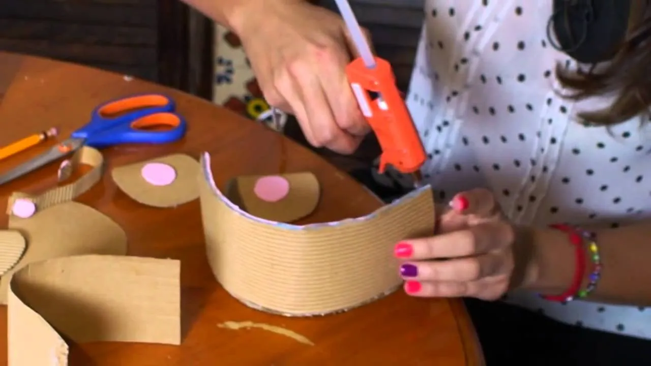 Carreola de centro de mesa para baby shower - YouTube Carreola de centro de mesa para baby shower - YouTube