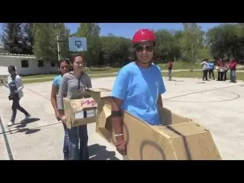 Carrera de Carros de Carton - YouTube