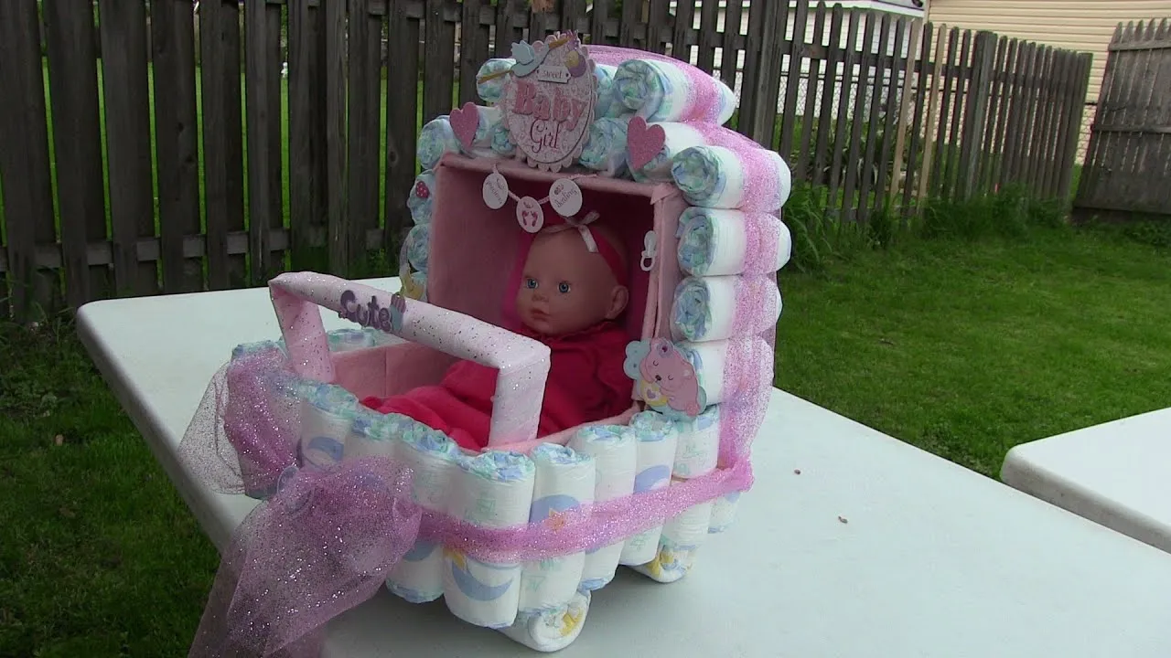Como hacer una Carriola de pañales para Baby Shower - YouTube Como hacer una Carriola de pañales para Baby Shower - YouTube
