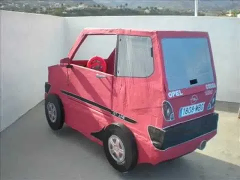 PEQUEÑOS GIGANTES - CARRITOS DE CARTON - JUAN MANUEL DIAZ - YouTube