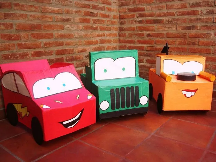 Cars y sus amigos. Autos de carton listos para una tarde de juegos ...