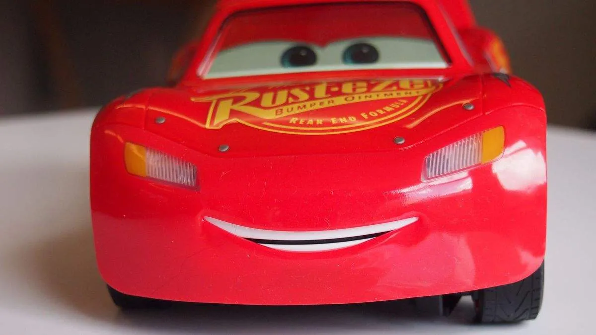 Cars: Sphero presentó un avanzado juguete inspirado en la película < Cultura Geek Cars: Sphero presentó un avanzado juguete inspirado en la película < Cultura Geek
