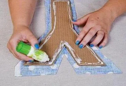 Cómo hacer cartel con letras bonitas -Manualidades - Paperblog Cómo hacer cartel con letras bonitas -Manualidades - Paperblog