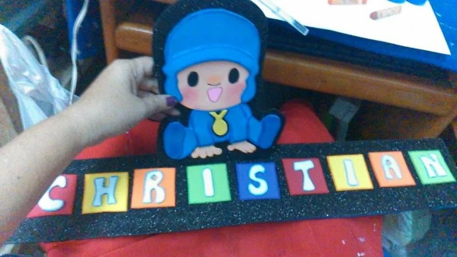 Cartel de Pocoyo en goma eva - Todo en Goma Eva Cartel de Pocoyo en goma eva - Todo en Goma Eva