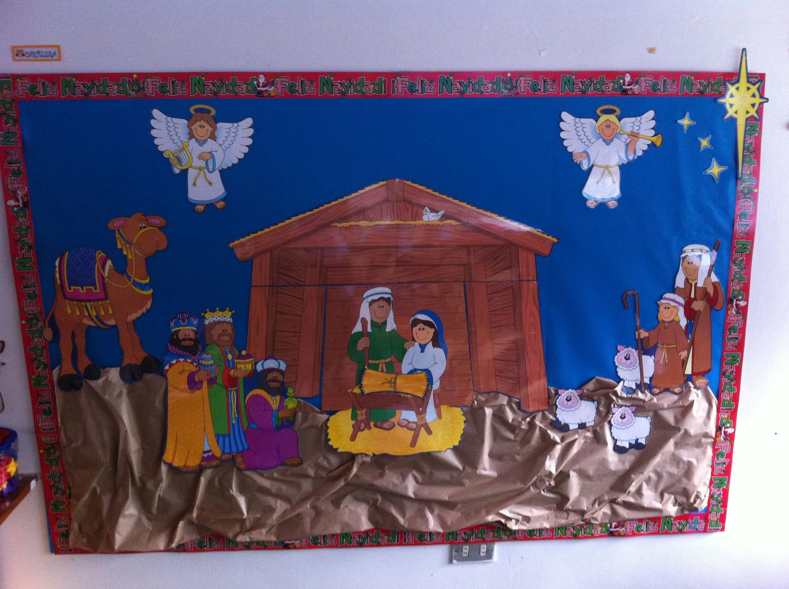 Cartelera de Navidad. Decoración. Colegio | Xmas crafts, Crafts, Classroom decor Cartelera de Navidad. Decoración. Colegio | Xmas crafts, Crafts, Classroom decor