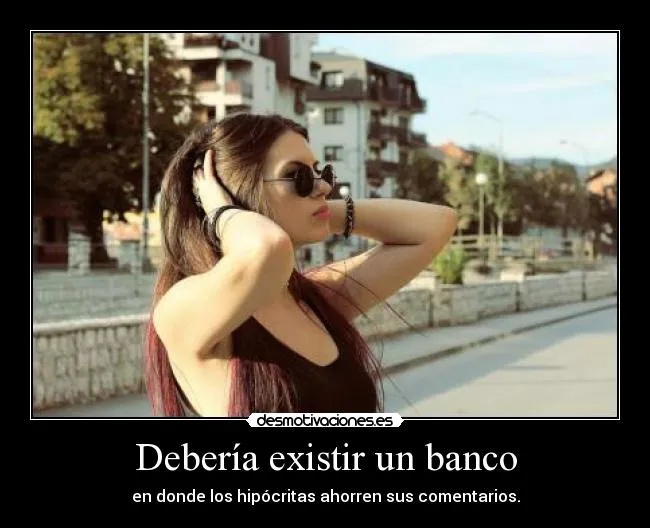 Carteles de Hipocritas | Desmotivaciones