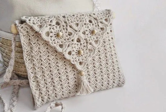 Cartera elegante tejida con ganchillo - con diagramas | Crochet y ...