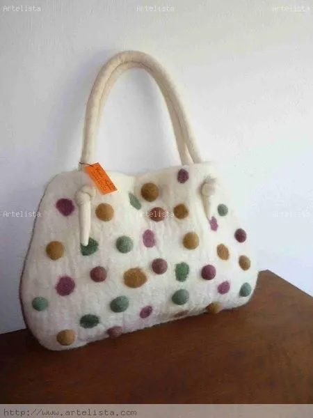 Cartera de fieltro amasado Cecilia Fergero - Artelista.com