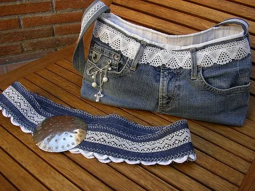 Cartera de jean con pantalones reciclados ~ Portal de Manualidades Cartera de jean con pantalones reciclados ~ Portal de Manualidades