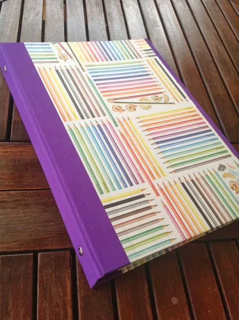DE CARTÓN Y TRAPO: El material escolar de mis hijos. DE CARTÓN Y TRAPO: El material escolar de mis hijos.