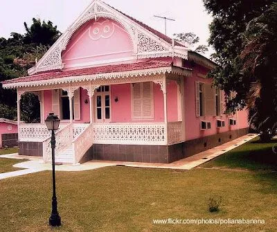 Una casa encantadora con estilo.