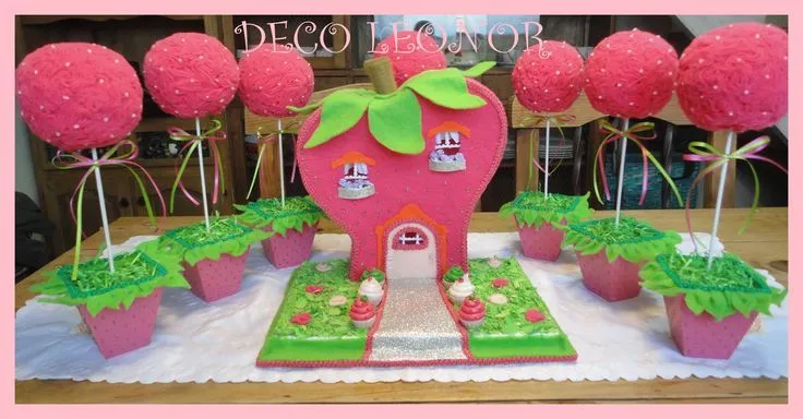 LA CASA DE FRUTILLITAS PORTA CHUPETINES | PIÑATAS Y ADORNOS ...