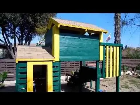 Casa de jugar para niños (hecha de paletas de madera) - YouTube Casa de jugar para niños (hecha de paletas de madera) - YouTube