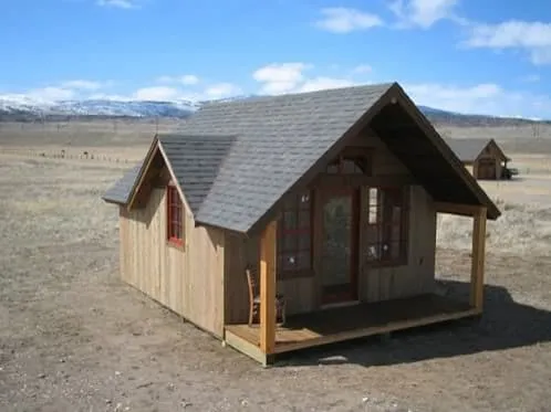 Casa de Madera en la pradera | Una obra de Paul McMullin